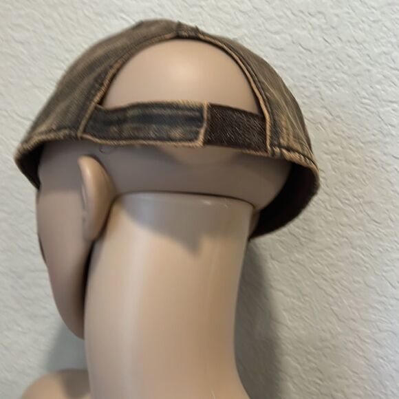 The national WWII Veteran museum adjustable cap - Picture 3 of 4